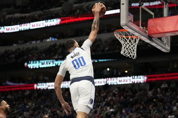 Basketbalistu Dallasu Mavericks v tejto sezóne zaostali za očakávaniami.