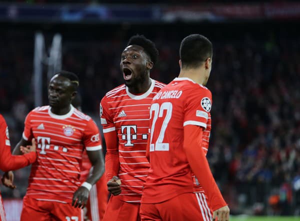 Alphonso Davies je oporou Bayernu Mníchov.