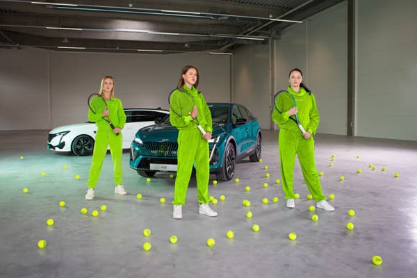 PEUGEOT a Slovenský tenisový zväz tento rok spoločne oslavujú dvadsiate výročie spolupráce. Súčasťou osláv bol aj nedávny fotoshooting našich reprezentantiek.