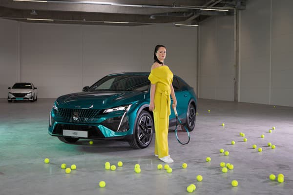 PEUGEOT a Slovenský tenisový zväz tento rok spoločne oslavujú dvadsiate výročie spolupráce. Súčasťou osláv bol aj nedávny fotoshooting našich reprezentantiek.