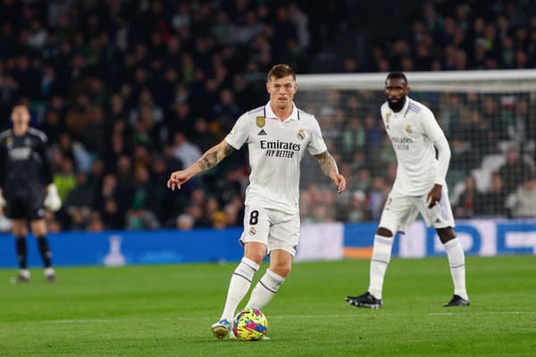 Nemecký futbalista Toni Kroos chce aj naďalej zotrvať v Reale Madrid.