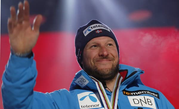 Aksel Lund Svindal so striebornou medailou počas MS v Are.