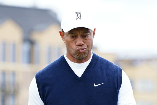 Hviezdny golfista Tiger Woods desať dní po odstúpení z Masters absolvoval operáciu členku.