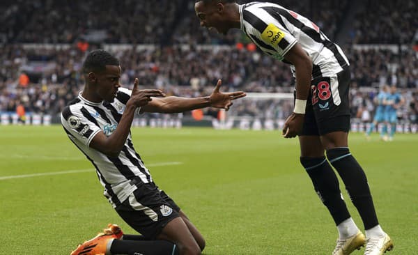 Newcastle United sa v utorok večer predstaví v Lige majstrov prvýkrát po 20 rokoch.