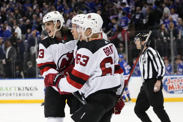 Hokejisti New Jersey Devils vyrovnali sériu s NY Rangers na 2:2.