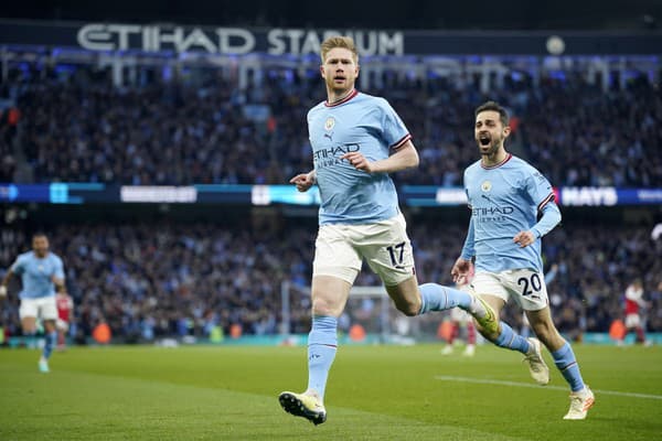 Kevin De Bruyne a jeho gólová radosť.