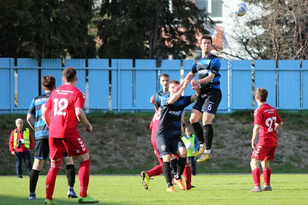 Dolný Kubín bojuje o záchranu v slovenskej druhej najvyššej futbalovej súťaži.