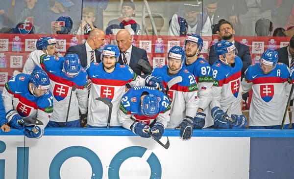 Slovenskí hokejisti skončili na MS v Rige na deviatom mieste, do štvrťfinále nepostúpili.