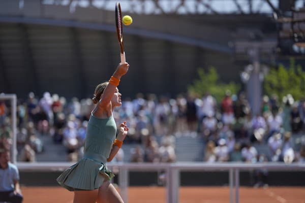 Slovenská tenistka Anna Karolína Schmiedlová postúpila na Roland Garros v dvojhre už do 3. kola.