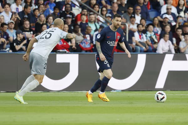 Lionel Messi v Paríži nenaplnil vysoké očakávania.
