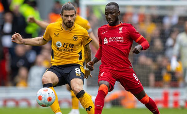 Naby Keita v drese FC Liverpool.