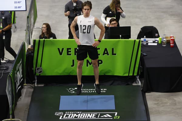 Samuel Honzek predviedol výborné výkony počas fyzických testov v rámci NHL Scouting Combine v Buffale.