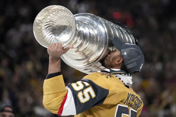 Hokejisti Vegas Golden Knights získali prvý Stanley Cup.