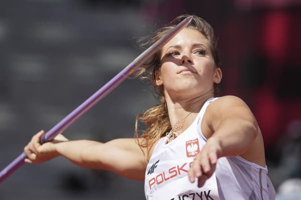 Olympijská medailistka v hode oštepom Maria Andrejczyková.