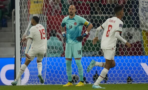 Brankár Milan Borjan chytal na MS v Katare za Kanadu.