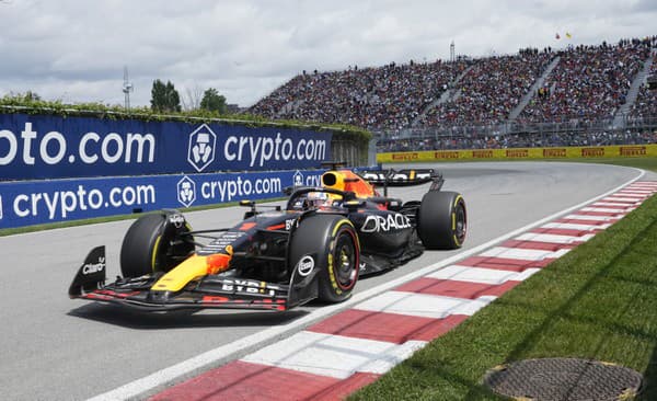 Holandský jazdec Max Verstappen z tímu Red Bull.