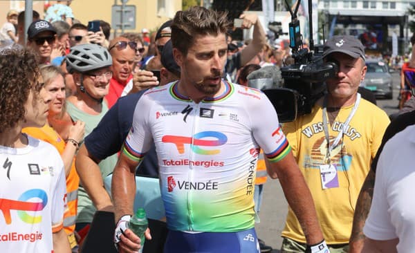 Peter Sagan v cieli nešťastne padol. 