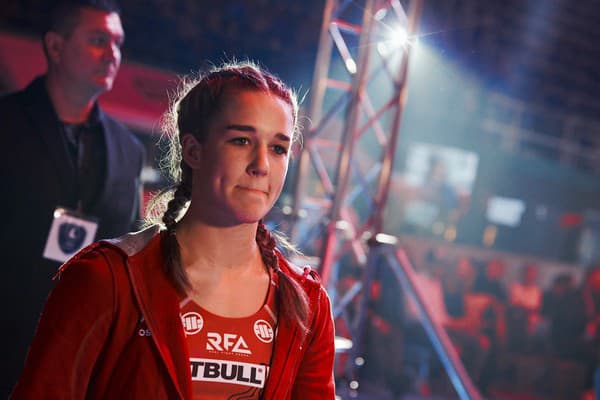 Česká MMA bojovníčka Veronika Zajícová zaznamenala v jej poslednom zápase prvú kariérnu prehru medzi profesionálkami.