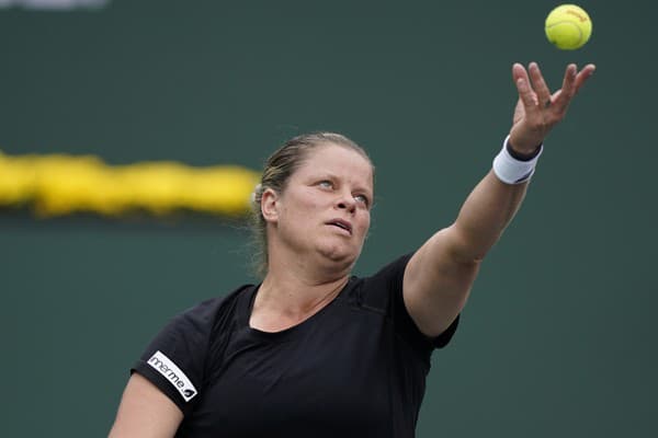 Podľa bývalej svetovej jednotky Kim Clijstersovej by sa mala ženská tenisová asociácia WTA a mužská ATP zjednotiť v jednu organizáciu.