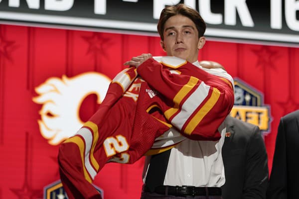 Samuel Honzek draftovaný zo 16. miesta tímom Calgary Flames