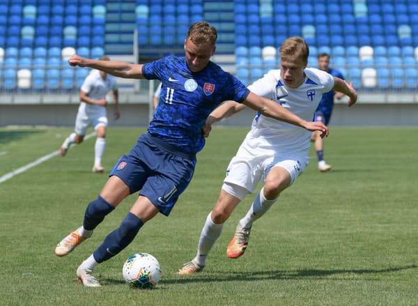 Slovenský futbalista Matej Trusa podpísal zmluvu s vicemajstrom FC DAC 1904 Dunajská Streda do 30. júna 2026.