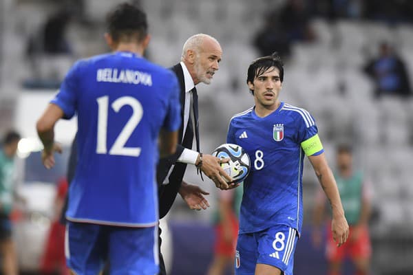 Sandro Tonali sa stal hráčom Newcastle United.