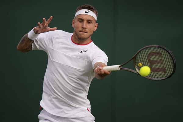 Slovenský tenista Alex Molčan si v rebríčku ATP výrazne pohoršil.