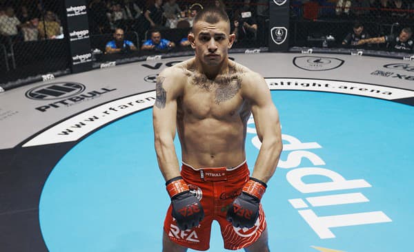 Slovenský MMA bojovník Dominik Toporcer.