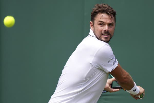 Trojnásobný grandslamový šampión Stan Wawrinka vyradil turnajovú dvadsaťdeviatku Argentínčana Tomasa Martina Etcheverryho.