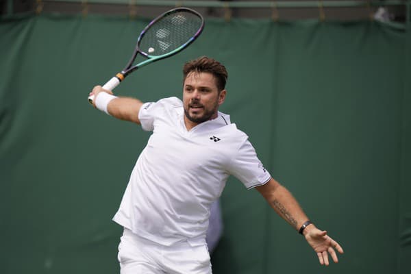 Trojnásobný grandslamový šampión Stan Wawrinka vyradil turnajovú dvadsaťdeviatku Argentínčana Tomasa Martina Etcheverryho.