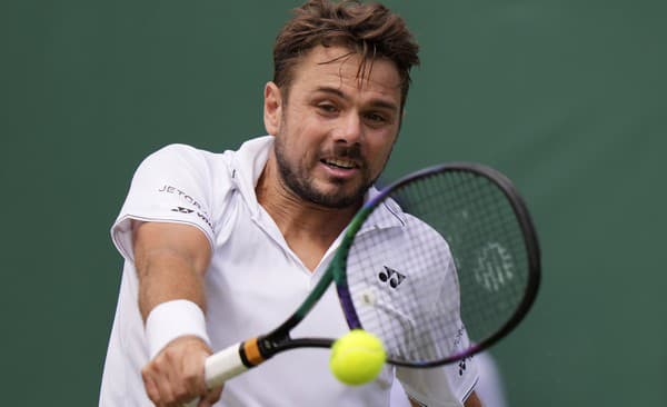 Trojnásobný grandslamový šampión Stan Wawrinka vyradil turnajovú dvadsaťdeviatku Argentínčana Tomasa Martina Etcheverryho.