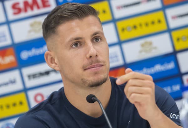 Slovenský futbalista Samuel Mráz podpísal dvojročnú zmluvu s účastníkom najvyššej gréckej súťaže Volos FC. 