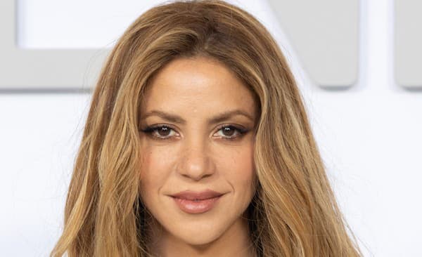 Speváčka Shakira sa v tejto sezóne ukázala na viacerých veľkých cenách.