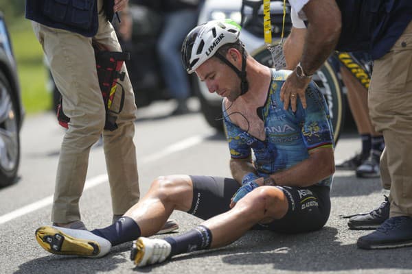 Pád Marka Cavendisha na Tour de France.