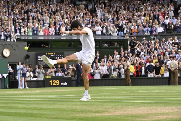 Alcaraz zdolal v nedeľu Djokoviča v piatich setoch a získal tak už druhý grandslamový titul.