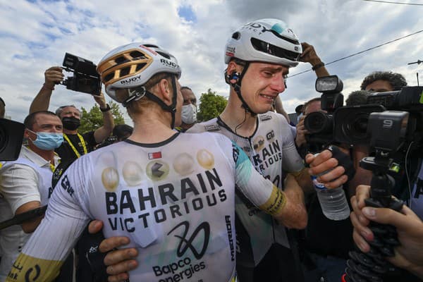 Matej Mohorič triumfoval v 19. etape Tour de France 2023.