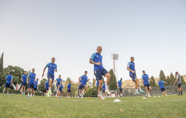 Na snímke futbalisti ŠK Slovan Bratislava počas tréningu pred utorňajším zápasom 2. predkola Ligy majstrov HŠK Zrinjski Mostar - ŠK Slovan Bratislava