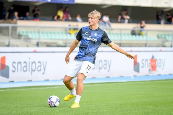  Rasmus Höjlund prestúpil do Manchestru United.