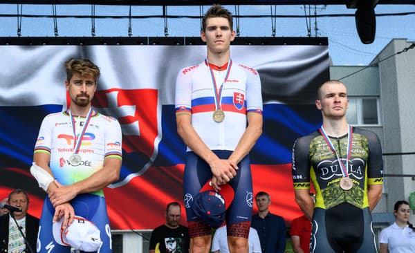 Slovensko bude mať v cestných pretekoch na blížiacich sa majstrovstvách sveta v škótskom Glasgowe napokon dvojnásobné zastúpenie. Popri Petrovi Saganovi sa tak v elitnej kategórii mužov predstaví i Matúš Štoček.