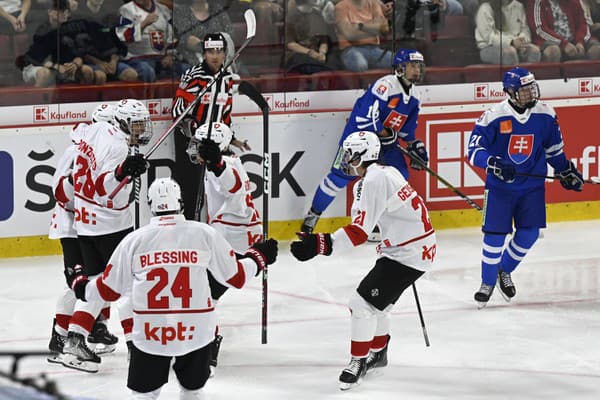 Slovenskí reprezentanti do 18 rokov ťahali proti Švajčiarsku za kratší koniec povrazu.