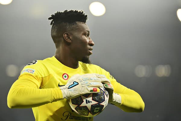 Brankár André Onana prišiel do Manchestru United z Interu Miláno.