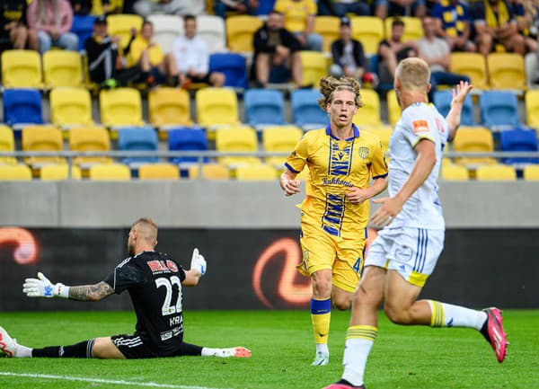 Futbalisti Dunajskej Stredy s prehľadom zdolali nováčika FC Košice 5:2. 