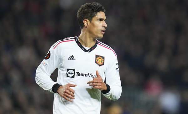 Francúzsky futbalista Raphael Varane v drese Manchestru United.