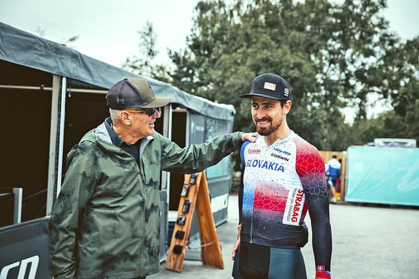 Peter Sagan vo farbách Slovenska.