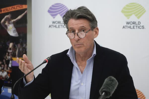 Sebastian Coe bol znovu zvolený za predsedu Svetovej atletiky.