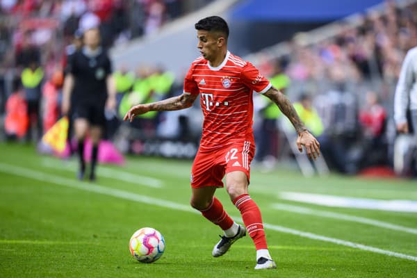 Joao Cancelo naposledy obliekal dres nemeckého Bayernu Mníchov.