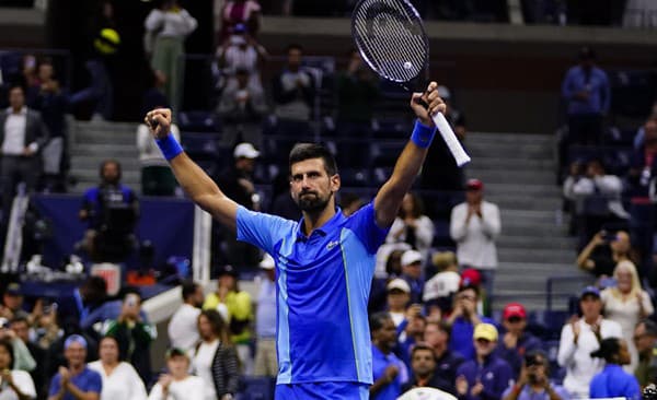 Novak Djokovič sa v treťom kole US Open poriadne vytrápil.