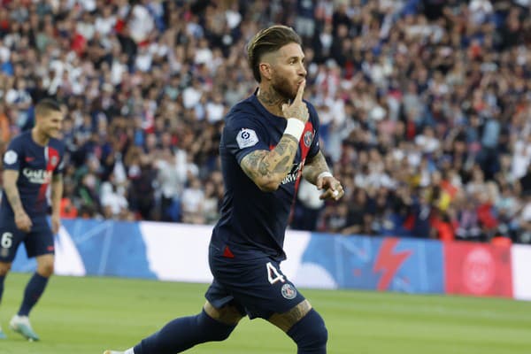 Sergio Ramos naposledy hájil farby francúzskeho PSG.