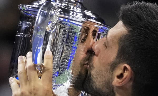 Novak Djokovič získal rekordnú 24. grandslamovú trofej.