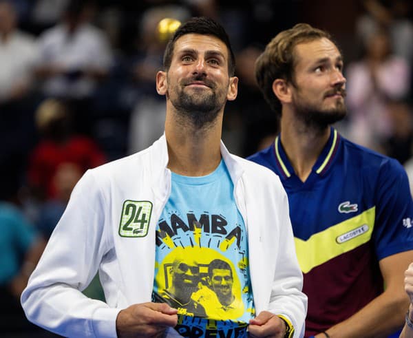 Novak Djokovič pri oslave 24. grandslamovej trofeje nezabudol na svojho zosnulého kamaráta (†41).